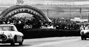 Der große Triumph des Mercedes-Benz 300 SL beim 24 Stunden von Le Mans vor 60 Jahren