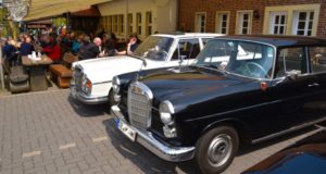 Lebendige Erinnerungen beim Brauhaus-Oldtimer- & Treckertreffen