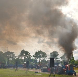Tractor Pulling