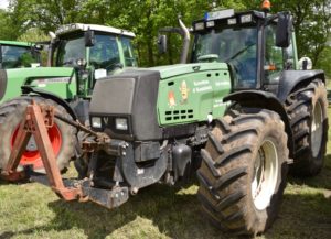 Tractor Pulling