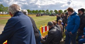 Tractor Pulling