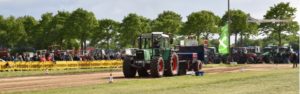 Tractor Pulling