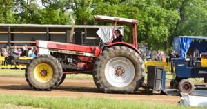 Tractor Pulling