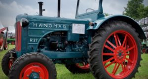 Oldtimer Traktoren auf der Ausstellung Land Tage Nord 2017