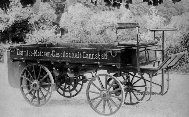 Der erste Daimler Lastwagen 1896